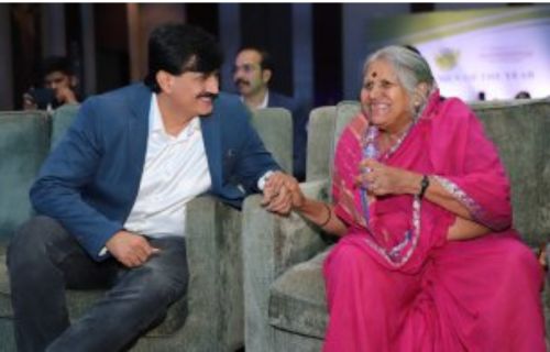 Jitendra Joshi Social Projects discussion with renowned social worker Sindhutai Sapkal