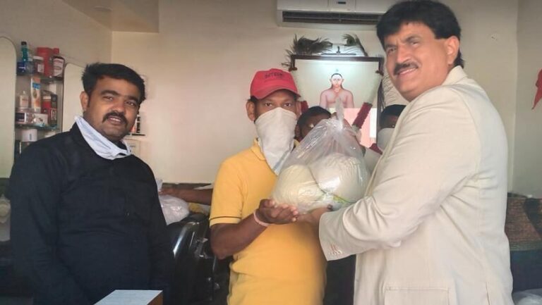 Social Projects of Jitendra Joshi distributing food and Essential items during Covid 19 Pandemic