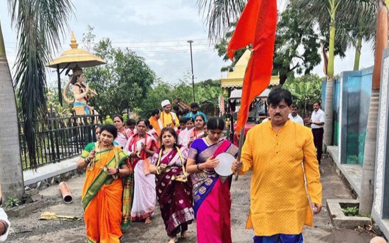Spiritual Jitendra Joshi celebrating Datta Jayanti with Family