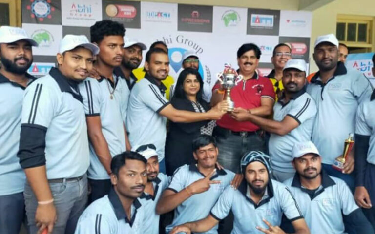 Sports Enthusiast Jitendra Joshi presenting trophy to the winners of the cricket event