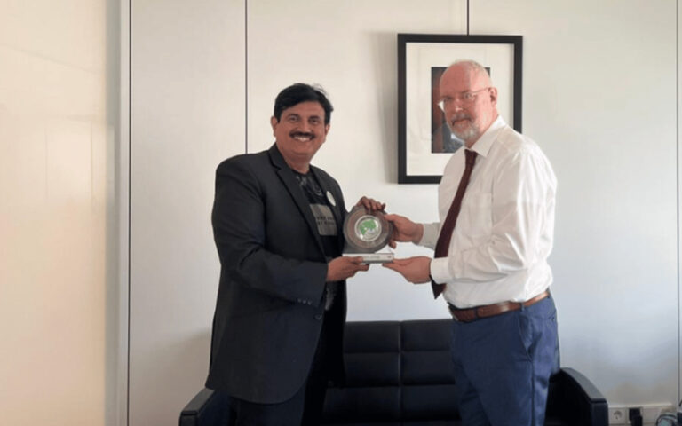 Jitendra Joshi with the Consul General of the Federal Republic of Germany